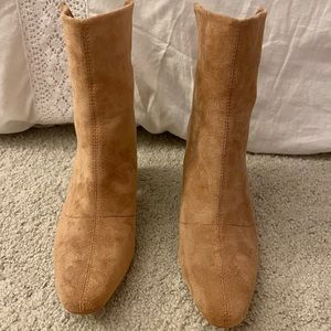 Lulus Tan Suede Booties size 7